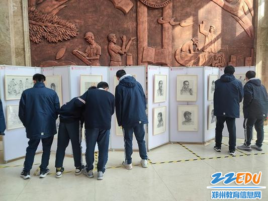 郑州市第二高级中学学生画展为建校80周年献礼